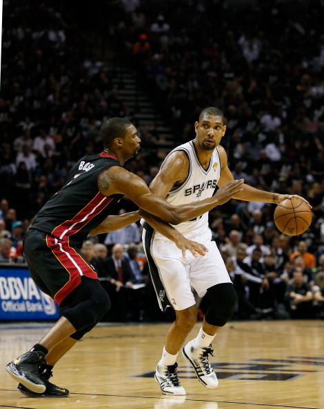 云达不莱梅vs沃尔夫斯堡：菅原由势、施密德首发，埃里克森、阿诺德出战（不莱梅对阵狼堡：菅原由势、施密德先发，埃里克森与阿诺德出场）