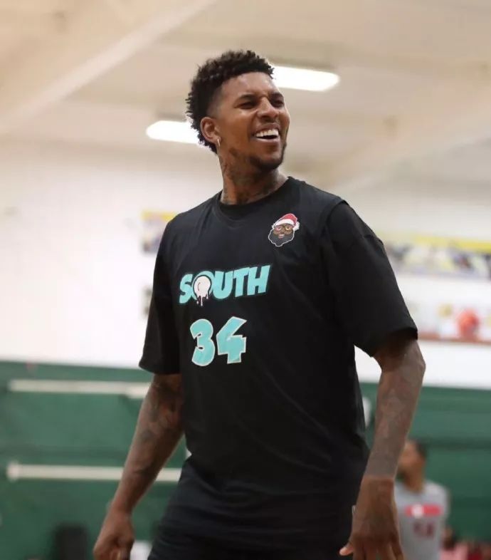 申花vs神户：米内罗、特谢拉首发，吴曦、马纳法出战（申花战神户：米内罗、特谢拉先发，吴曦与马纳法登场）