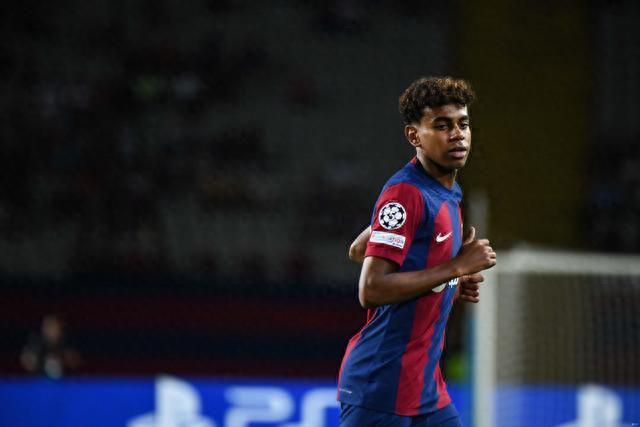 挑起大梁！卡斯尔狂轰30+10+6，得分创赛季新高