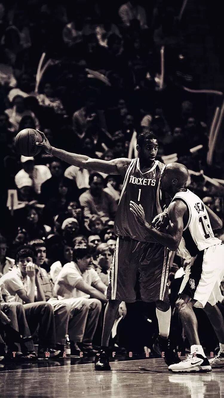 狂轰33+10+10，新星爆发创纪录，他能否拯救球队和主帅？（33+10+10里程碑之夜：新星大爆发，他能带队与主帅脱困吗？）