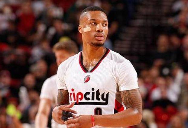 热议海港输球：古斯塔沃停赛影响大；亚冠已是舆论负担（海港告负引热议：古斯塔沃停赛影响显著，亚冠成舆论包袱）